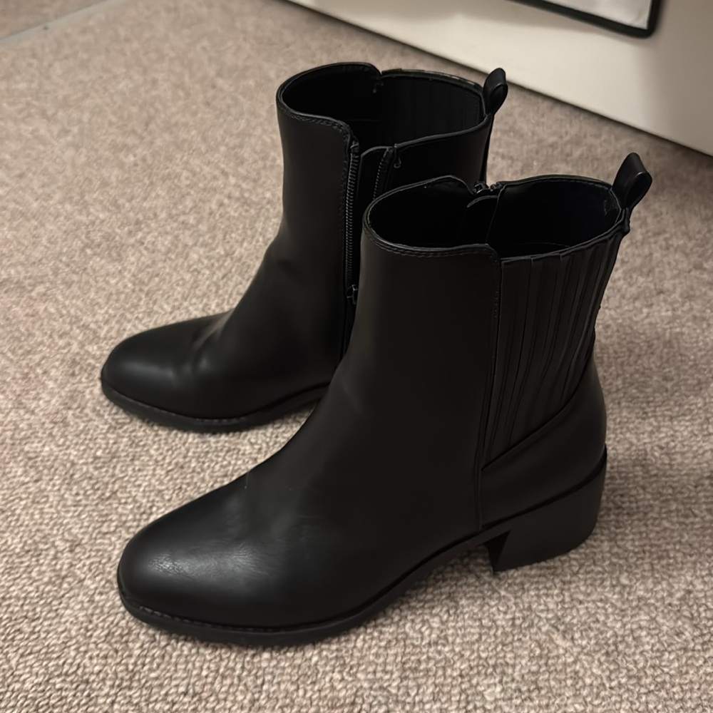 DV by Dolce Vita Black Ankle Booties